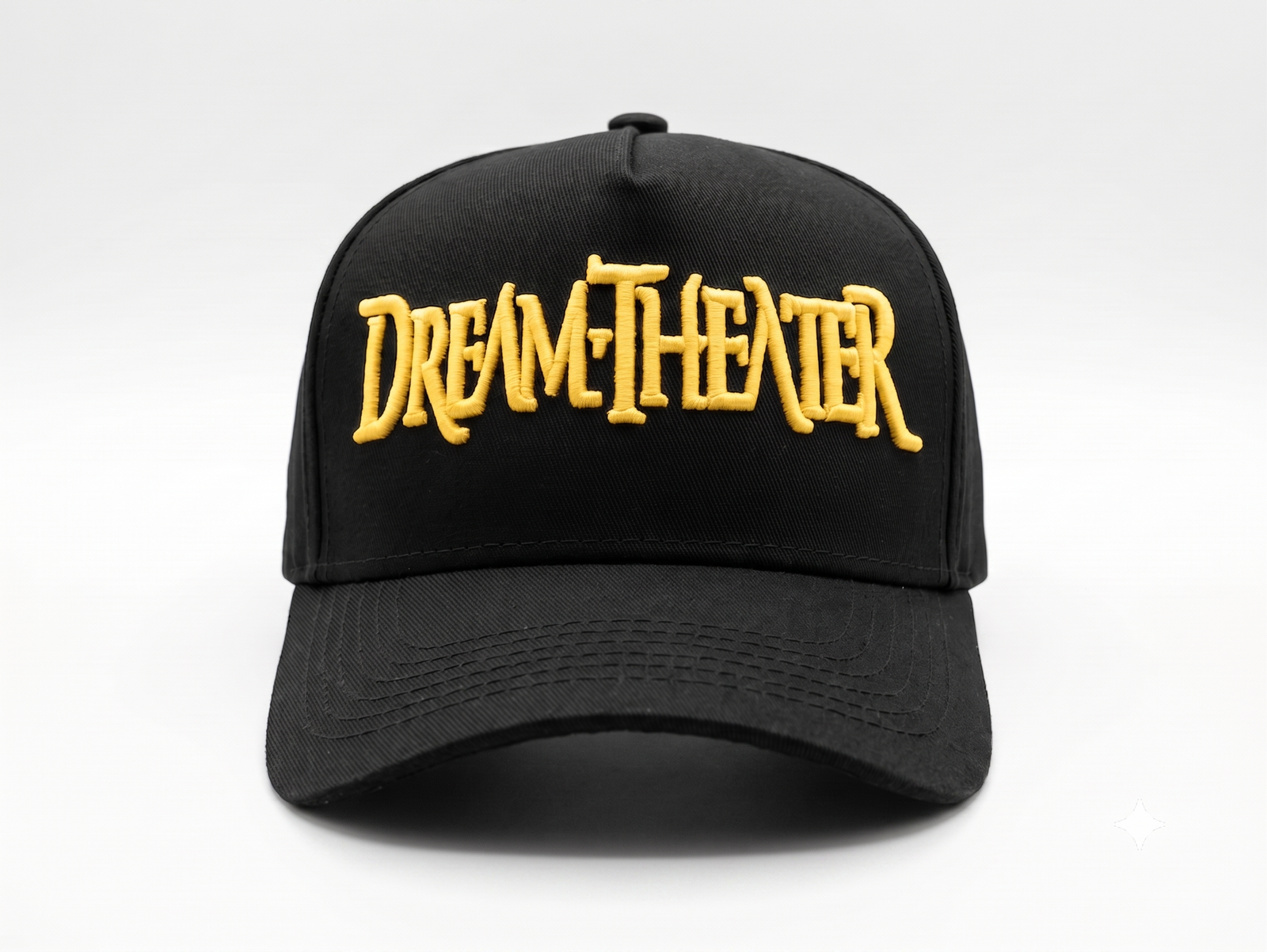 Gorra Dream Theater edición premium negra visera curva con panel liso y poderoso bordado 3D dorado